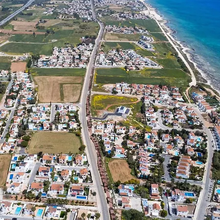 וילה Thekla Oasis *