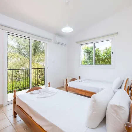 Thekla Oasis Villa Ayia Napa