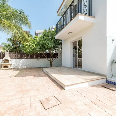 Thekla Oasis * Ayia Napa