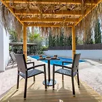 Thekla Oasis Villa *