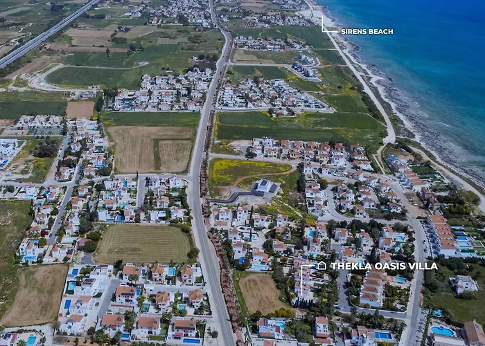 Thekla Oasis ヴィラ *